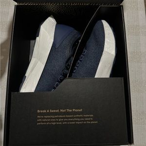 Allbirds, Tree Flyer version 1. Men’s size 10.5. Brand new, never worn.